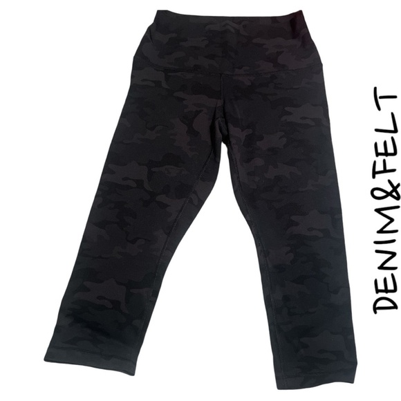 Lululemon Wunder Under Crop (High-Rise) *Full-On Luxtreme 21" | PRELOVED🖤💪🏼 - Picture 5 of 11